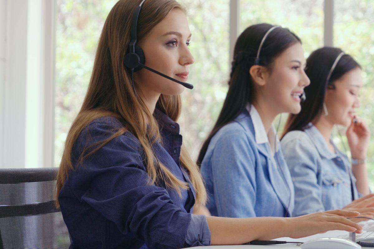 What does an assistant center manager do