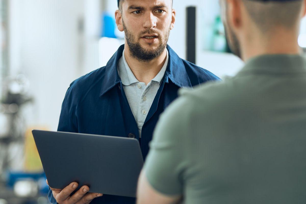 What does a maintenance manager do